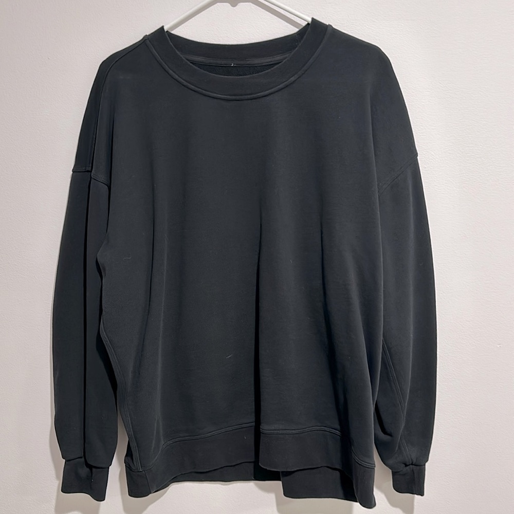 Barely worn LuLuLemon oversized sweatshirt. Color is a faded black.